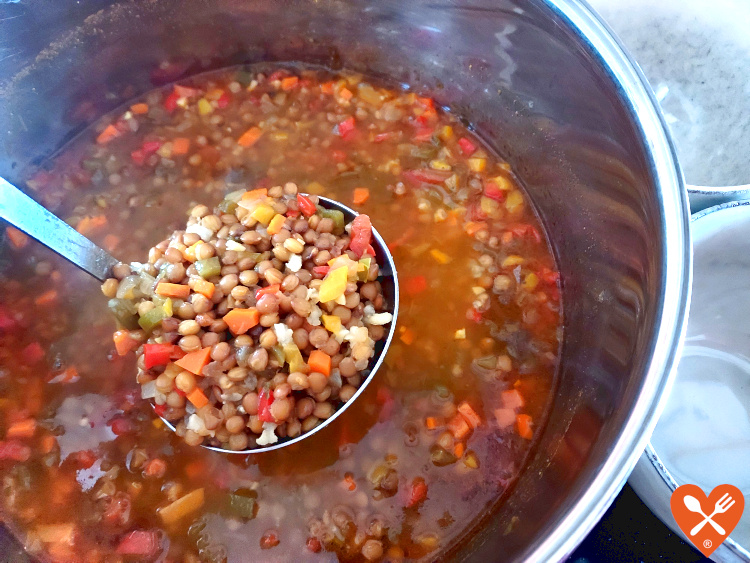 Cómo hacer lentejas con verduras de la abuela
