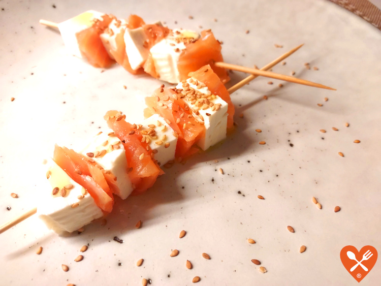 Recetas de Cenas fáciles - Brochetas de Salmón Ahumado con Queso Fresco